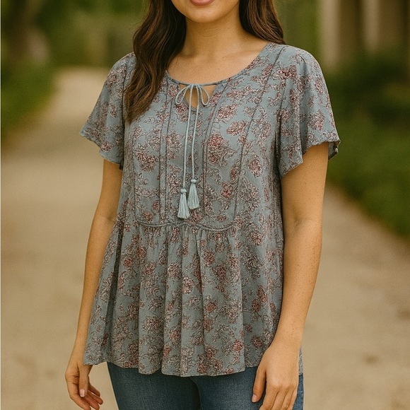 J Jill Flutter Sleeve Floral Print Blouse Size Medium Flirty Boho Breezy Summer - Picture 1 of 9